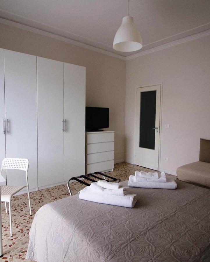 Giuffrida Apartment Rooms Catania Luaran gambar